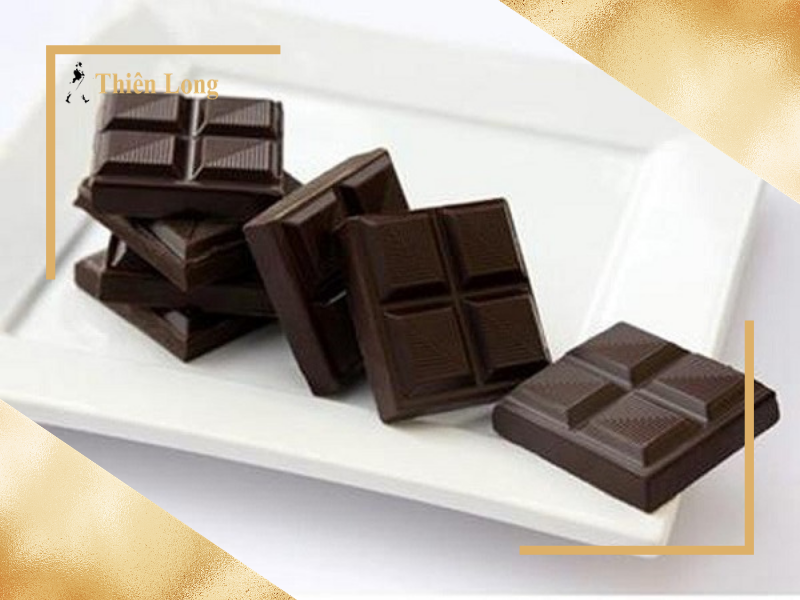 Các loại chocolate đen kết hợp với whisky sẽ giúp người thưởng thức cảm nhận được trọn vẹn hương vị 